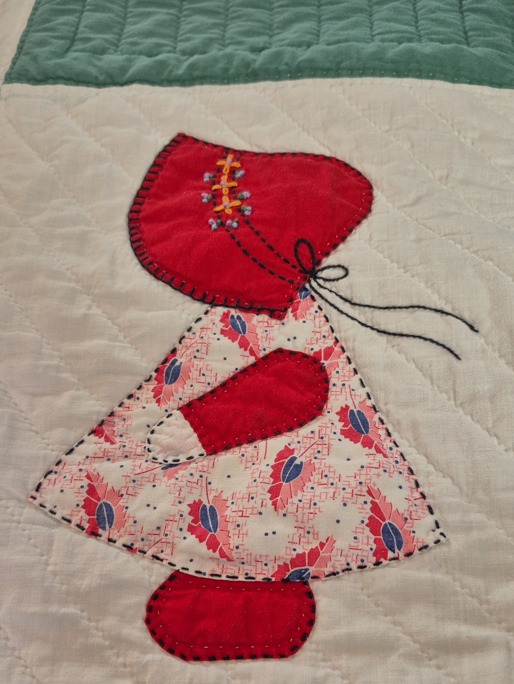 Handmade Sunbonnet Sue Patchwork Quilt in Teal and White - Picture 10 of 16